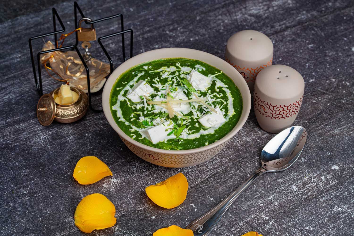 Palak paneer